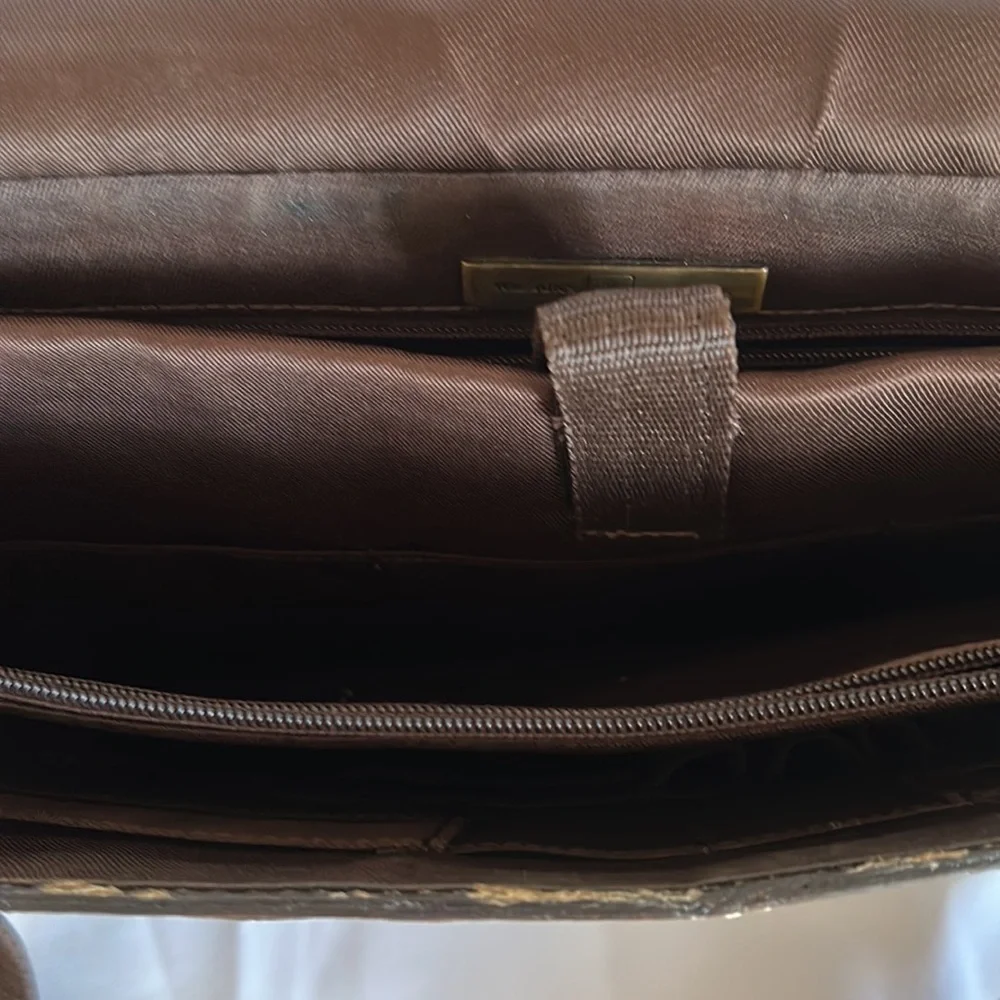 Vintage Wilson’s Leather Brown Crinkled Leather Shoulder Laptop Computer Bag